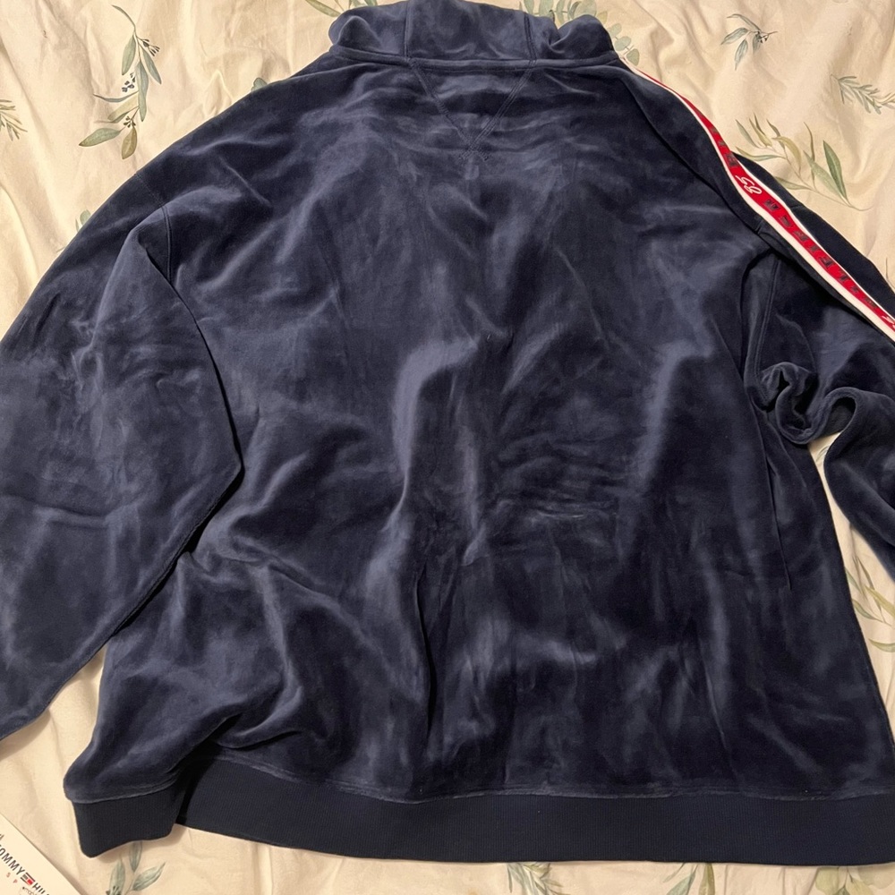 ‼️SOLD‼️ Tommy Hilfiger Navy Sport Hoodie - Picture 10 of 10